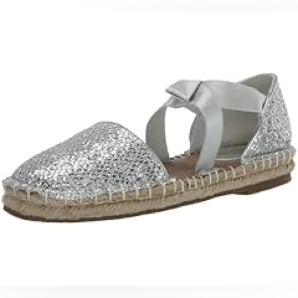 NIB Kenneth Cole REACTION Women's Luna Flat Sandal
